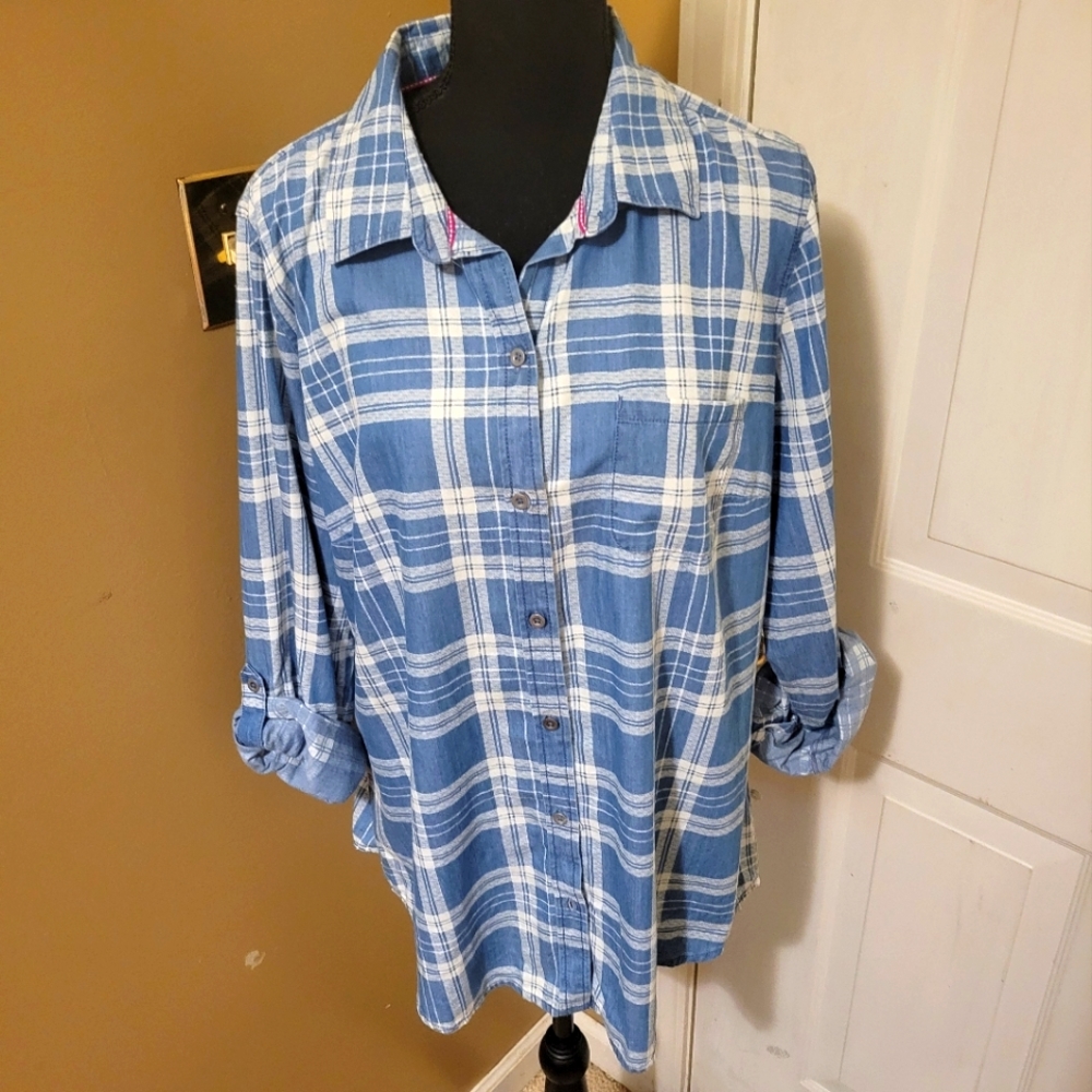 Kim Rogers Button Down Blue Plaid Casual Shirt